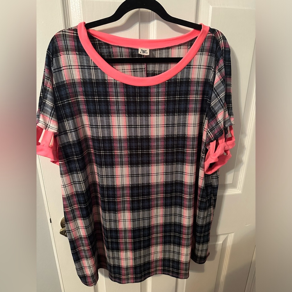 Plus size plaid top